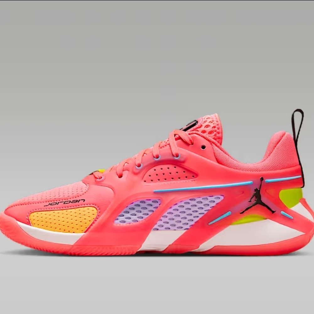 Womens Jordan Heir Be Seen